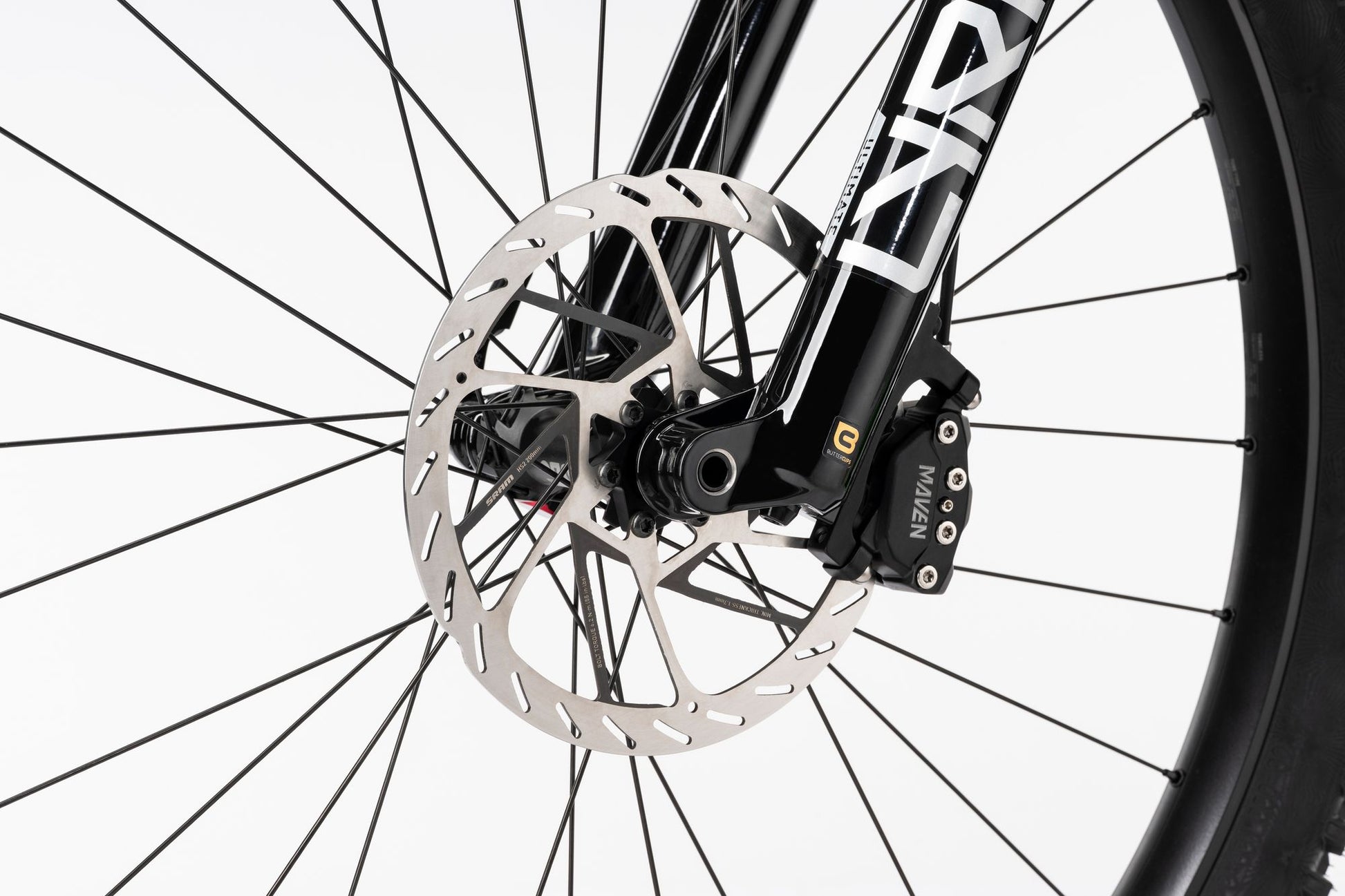 GHOST_MY26_Riot-Trail-CF-Full-Rarty_29Inch_DETAIL-4_GRCU1
